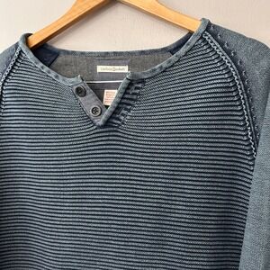 Carbon2Cobalt Mens L Blue Striped Henley Heavyweight Sweater Long Sleeve Cotton